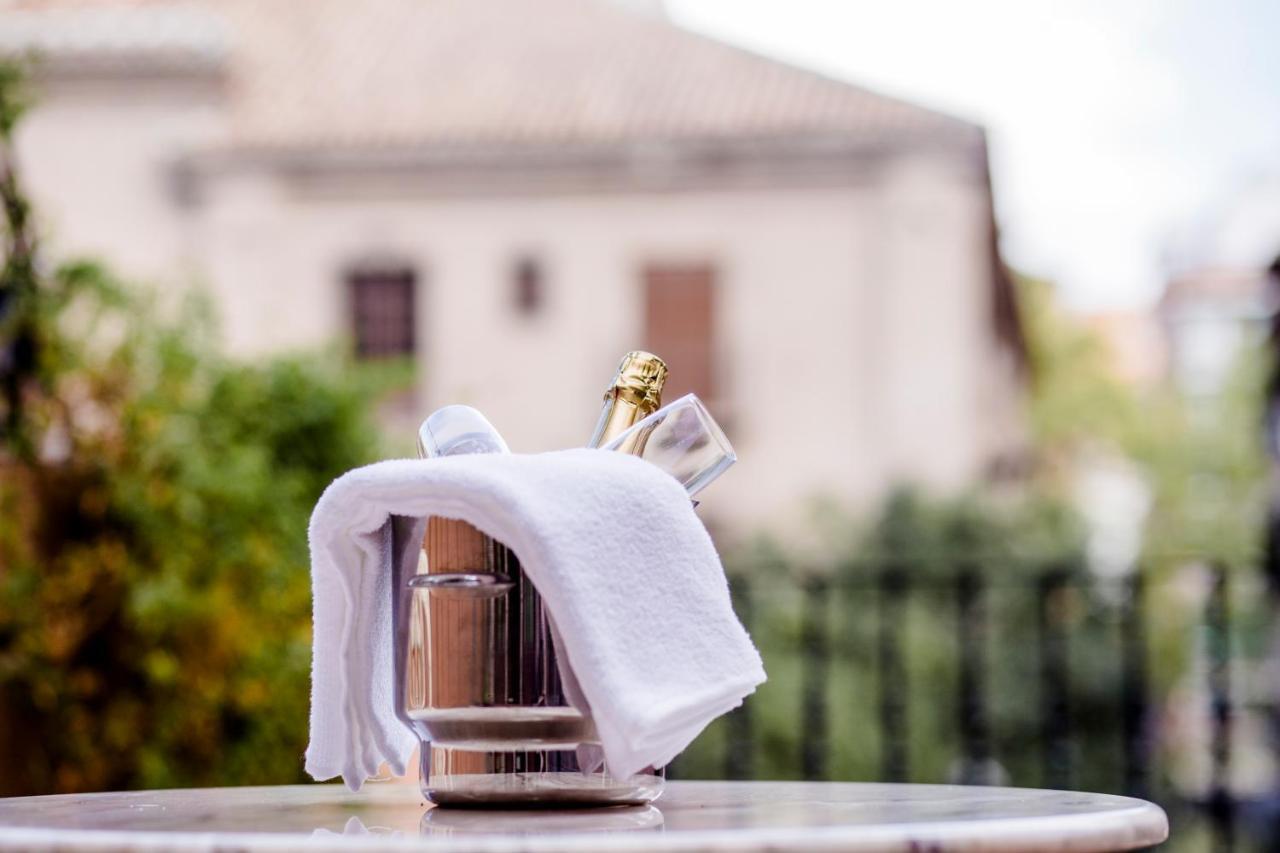 Boutique Almenas Hotel